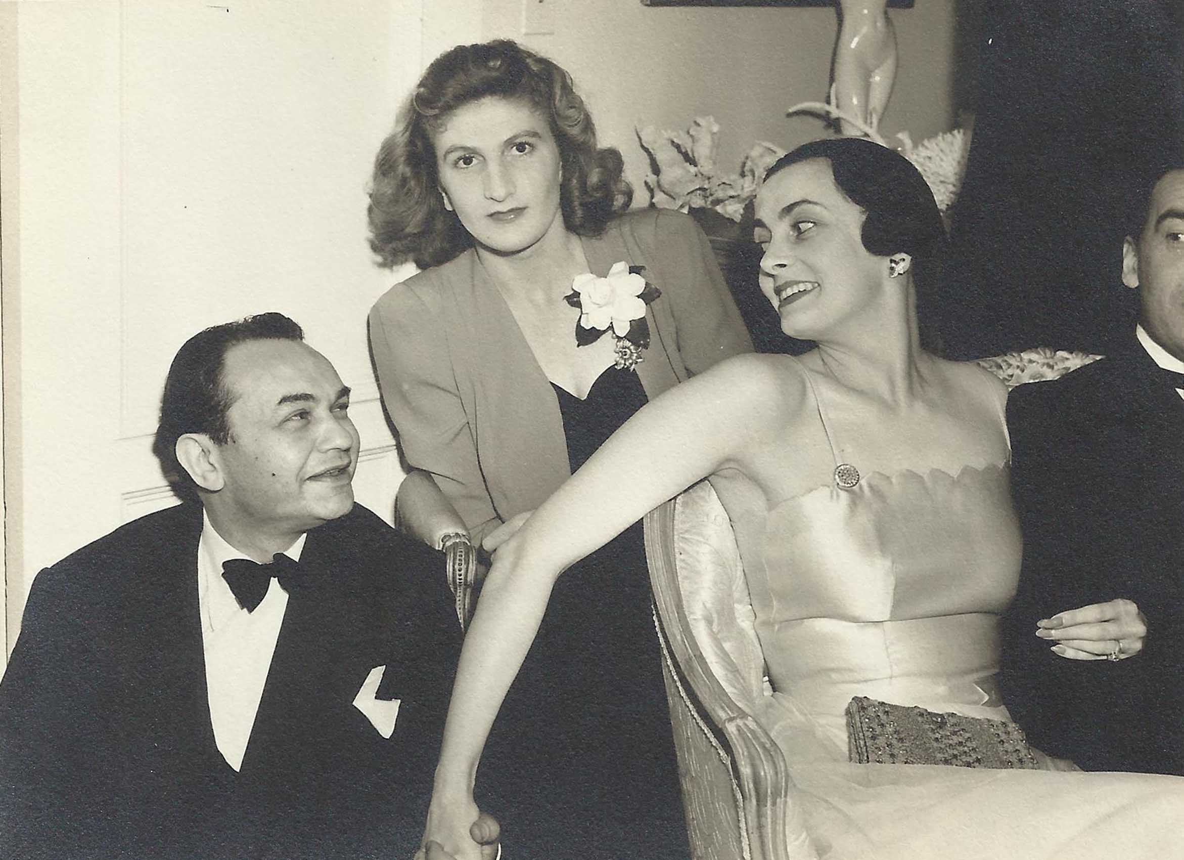 OUIDA BERGERE & EDWARD G. ROBINSON Original Vint. SNAPSHOT 1940's ONE